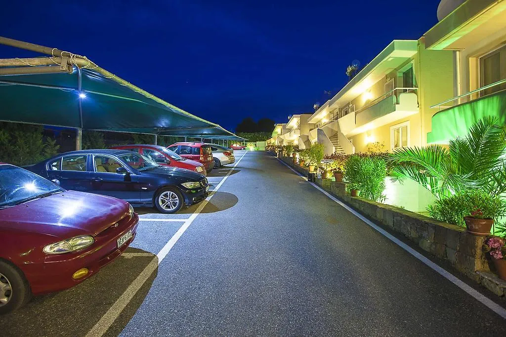 Sunny Hill Hotel Sani