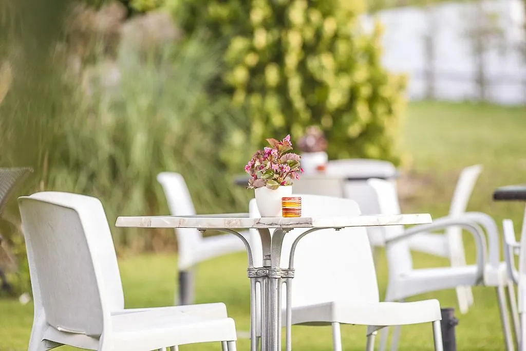 Sunny Hill Hotel Sani